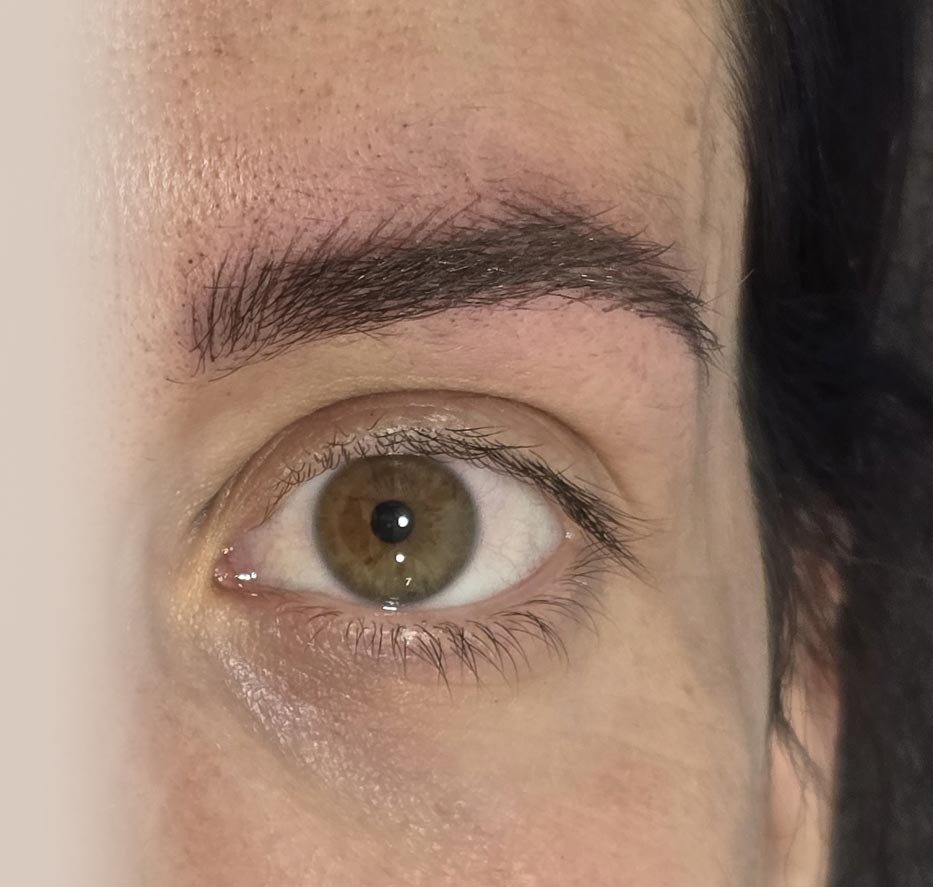Micropigmentación de cejas en Madrid: diseño natural y personalizado